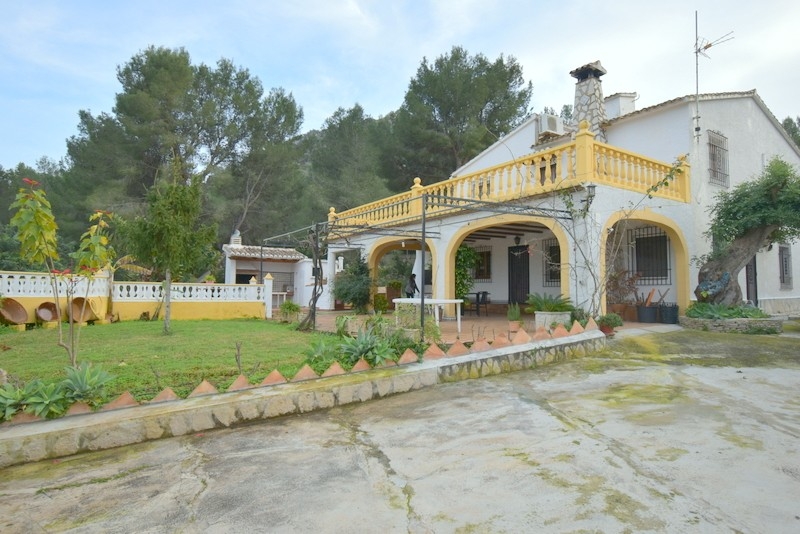 5 bed Villa in Pedreguer