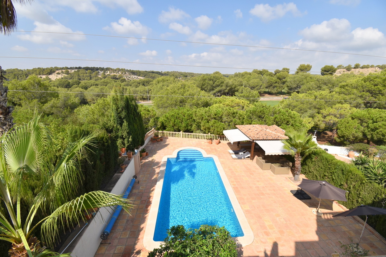 4 bed Villa in Las Ramblas Golf
