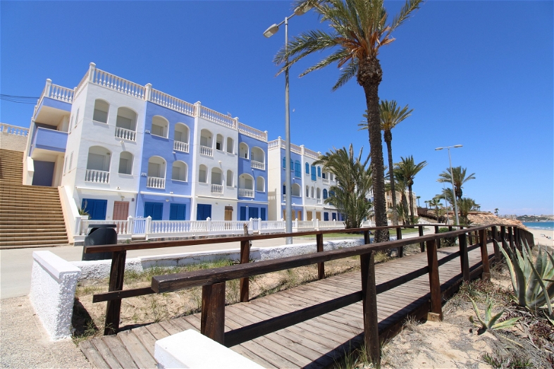 2 bed Apartment in Mil Palmeras