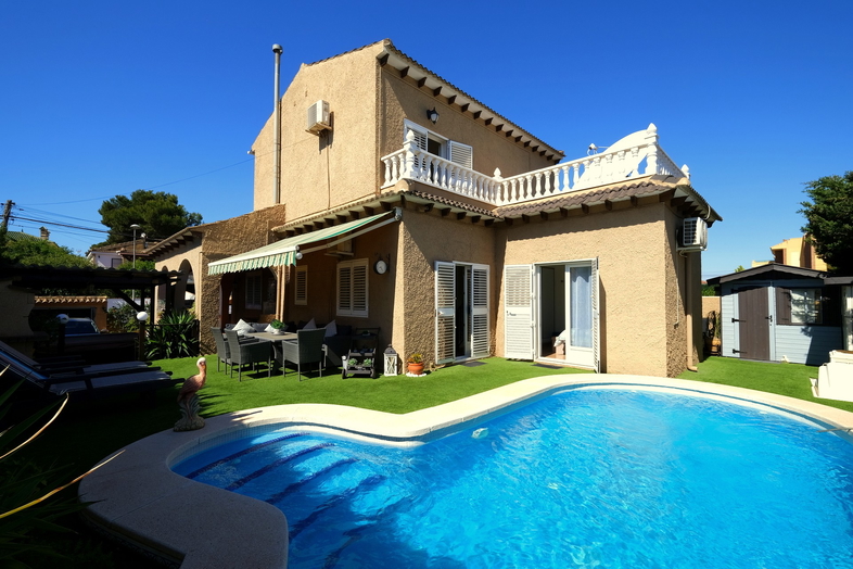 3 bed Villa in Los Balcones