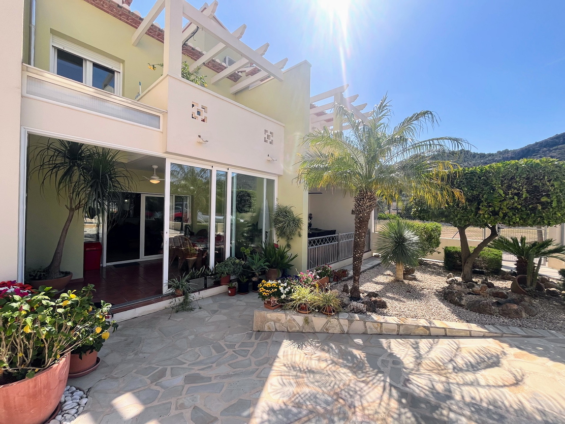 3 bed Townhouse in Rafol d’Almunia