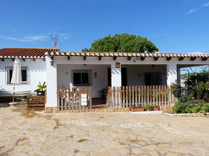 3 Schlafzimmer Villa in Gata de Gorgos