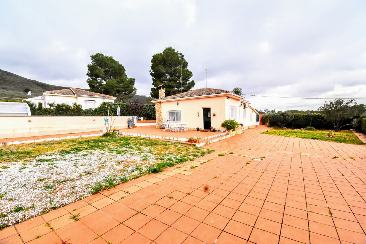 4 bed Villa in Macastre