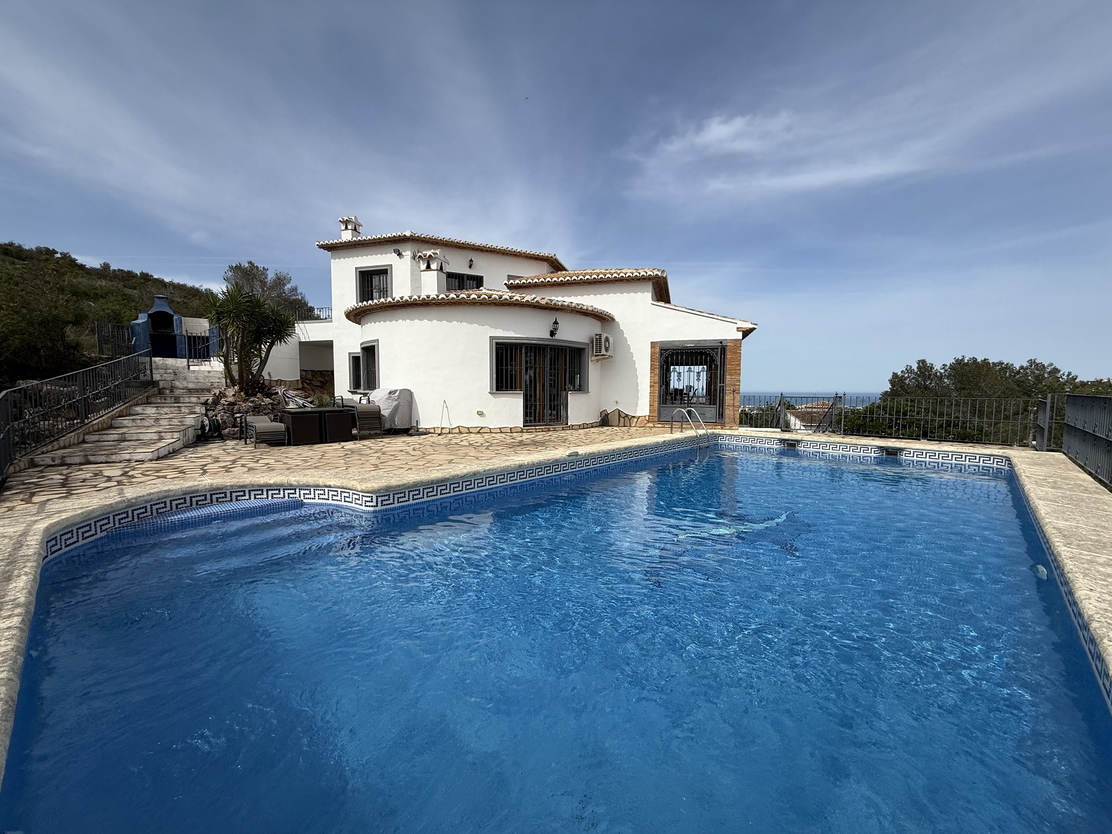 7 bed Villa in Pego