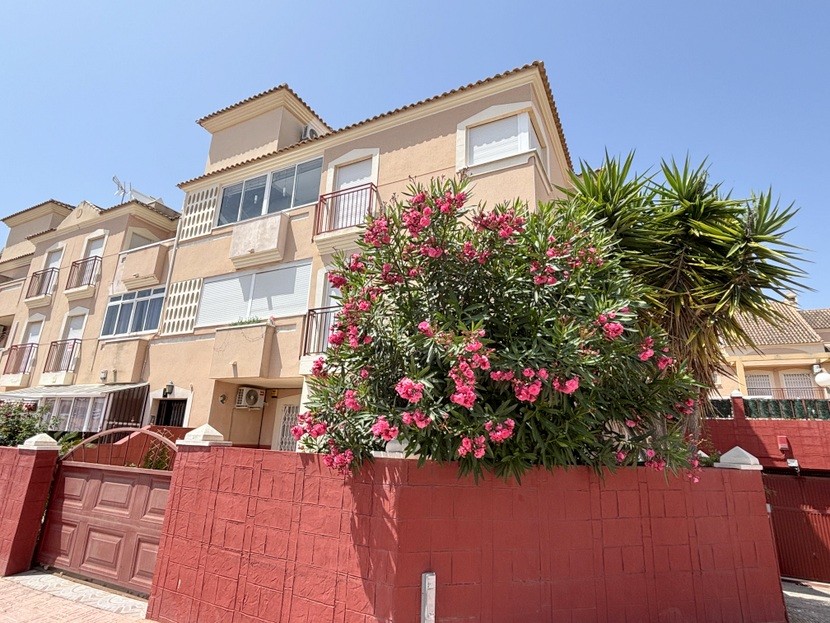 2 bed Apartment in La Florida