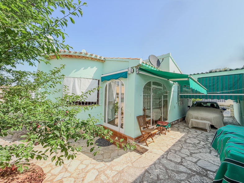 2 bed Villa in Denia