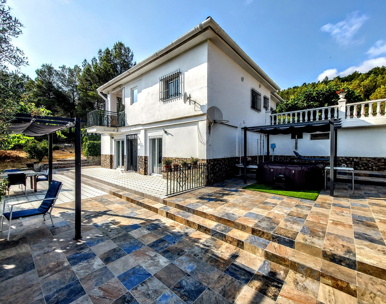 4 bed Villa in Bunol