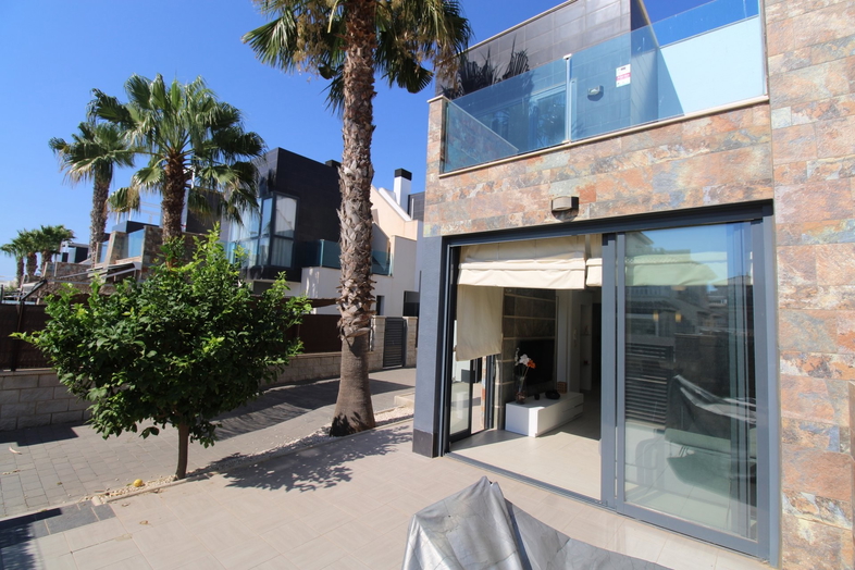 2 bed Townhouse in Cabo Roig